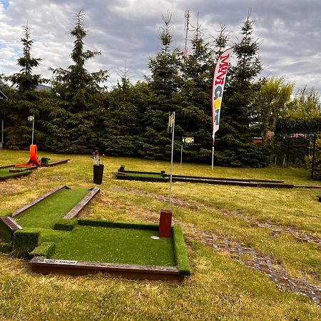 Villa Honoratka Z Prywatnym Polem Do Gry W Mini Golf Rewal Exterior foto