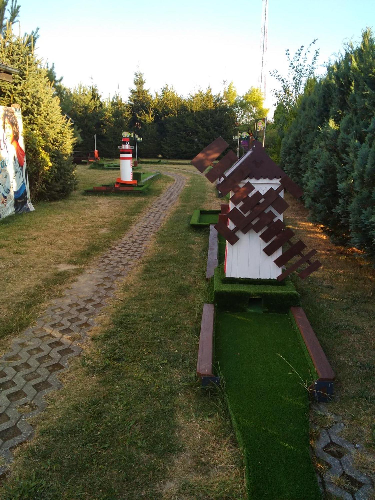 Villa Honoratka Z Prywatnym Polem Do Gry W Mini Golf Rewal Exterior foto